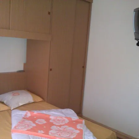 Apartman Dorina
